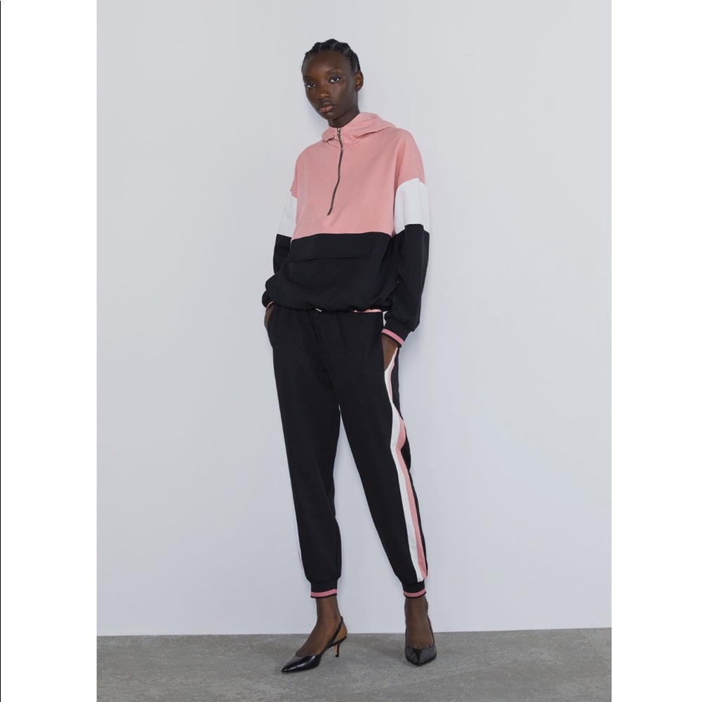 NWT Zara pant with pink and white stripe